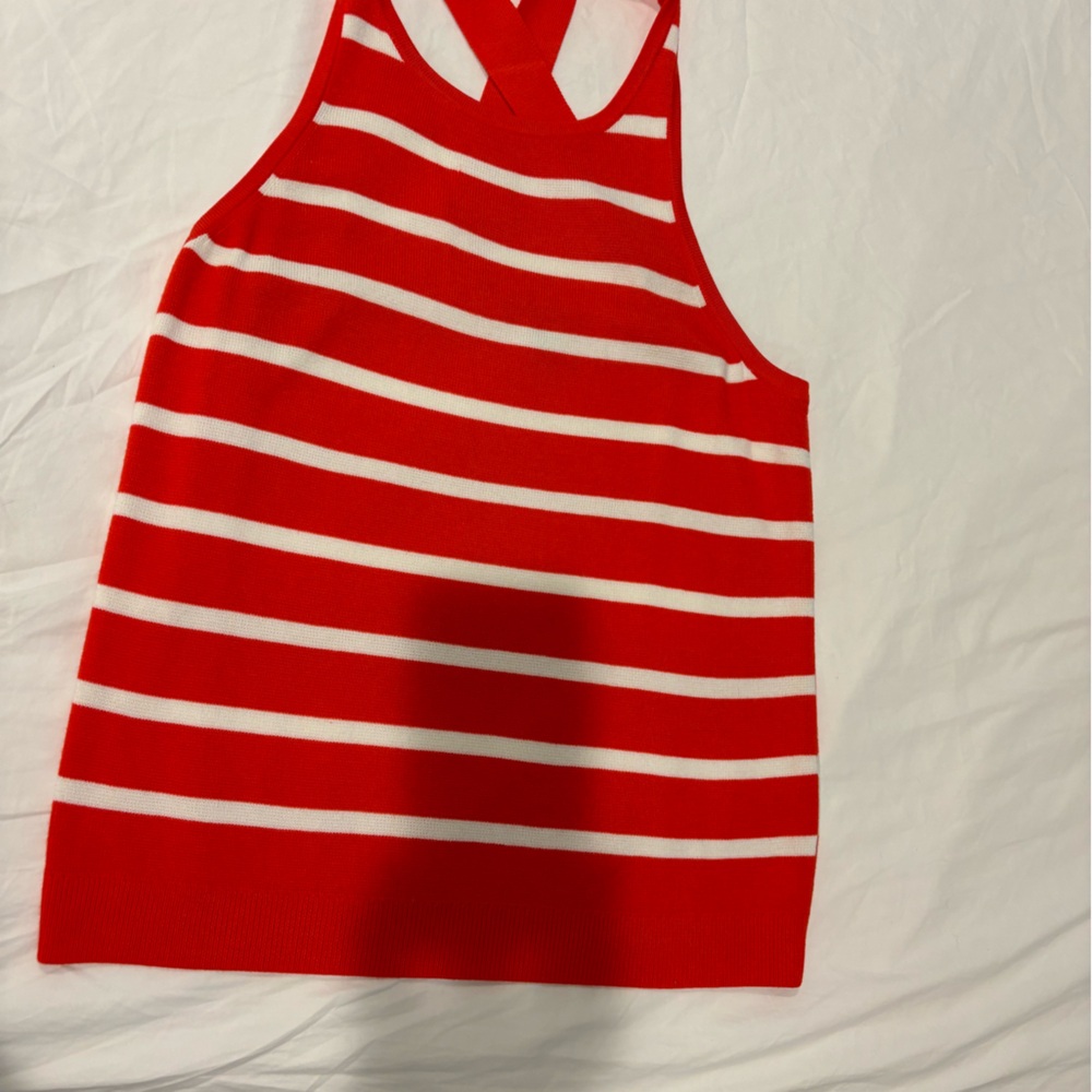 Strapless, crisscross knit top